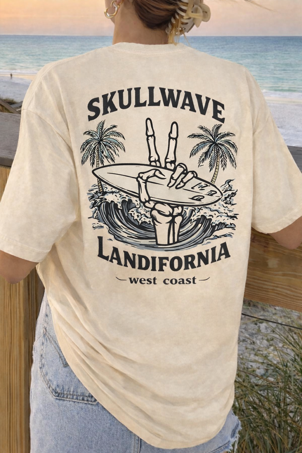 t-shirt femme beige de dos skullwave face océan